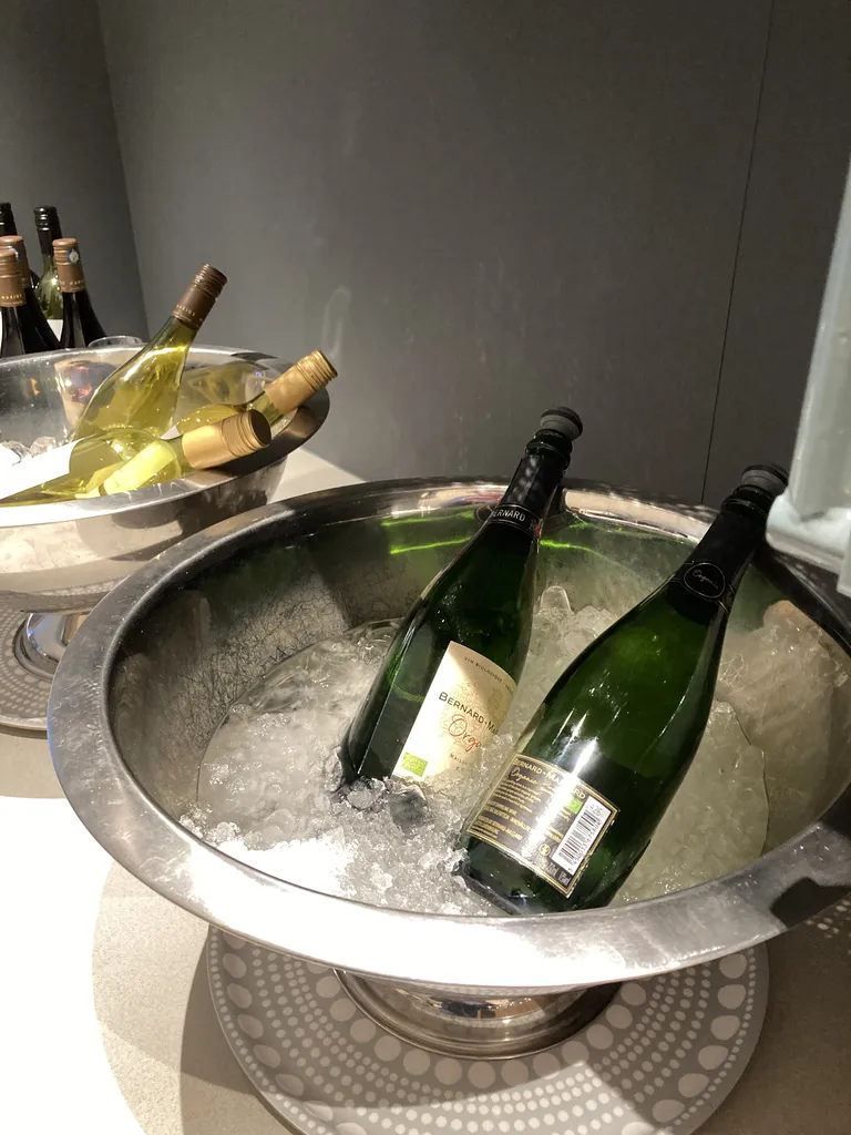 Vahuveinidest pakuti mõistlikult Bernard-Massard Brut´i.