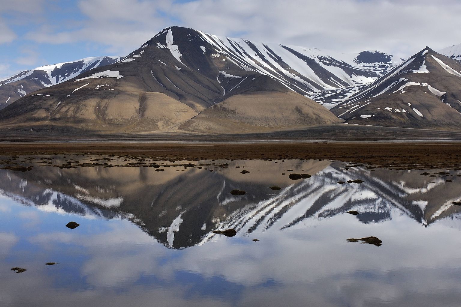 Longyearbyen Teravmägedel.