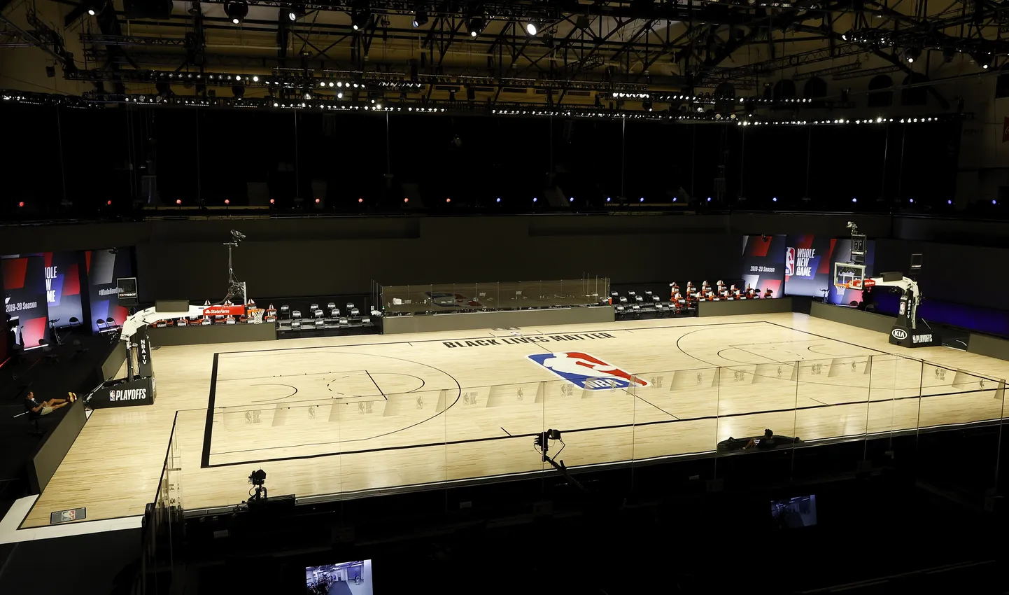 Möödunud ööl ei peetud ühtegi NBA kohtumist.