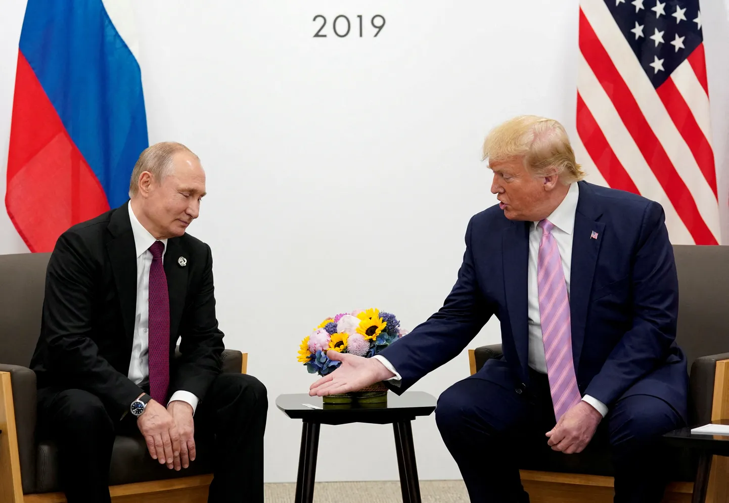 Putin ja Trump G20 riikide tippkohtumisel Osakas 2019. aastal.