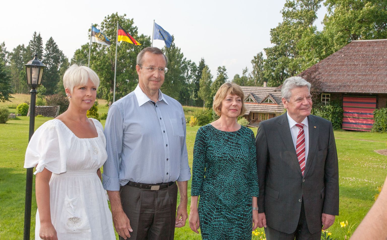 2013. aasta juulis olid Eestis riigivisiidil viibinud Saksamaa Liitvabariigi president Joachim Gauck ja proua Daniela Schadt president Toomas Hendrik Ilvese ja Evelin Ilvese külalisteks Ärma talus.
