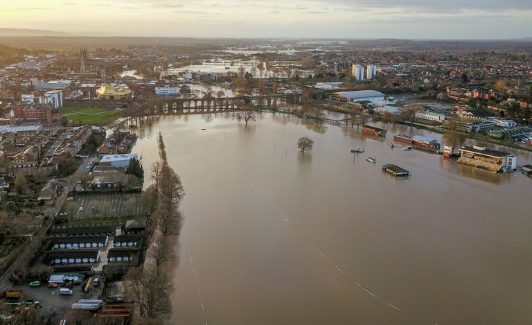 Üleujutus Suurbritannias Worcesteris