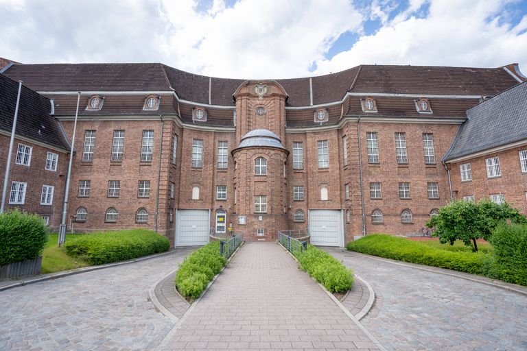 Põhja-Saksamaa Kieli vangla, kus praegu kannab karistust Madeleine McCanni kadumises kahtlustatav sakslane.
