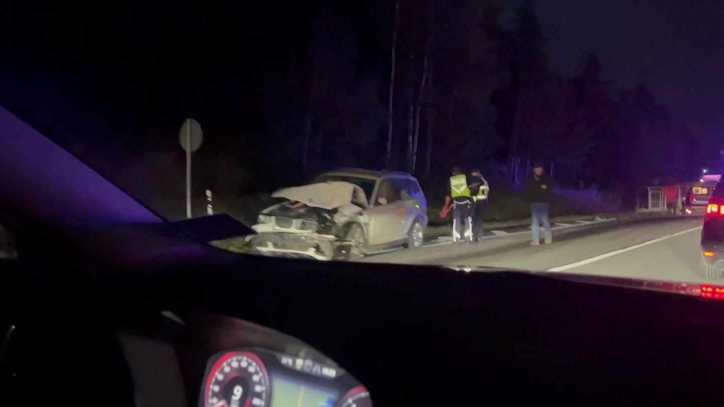 Liiklusõnnetus Riia ligidal.