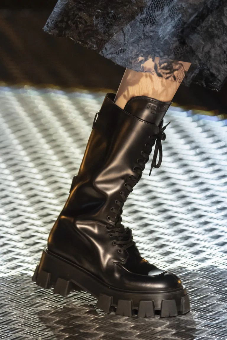 Prada. Sügis/talv 2019, RTW Fall 2019 Paris Fashion Week