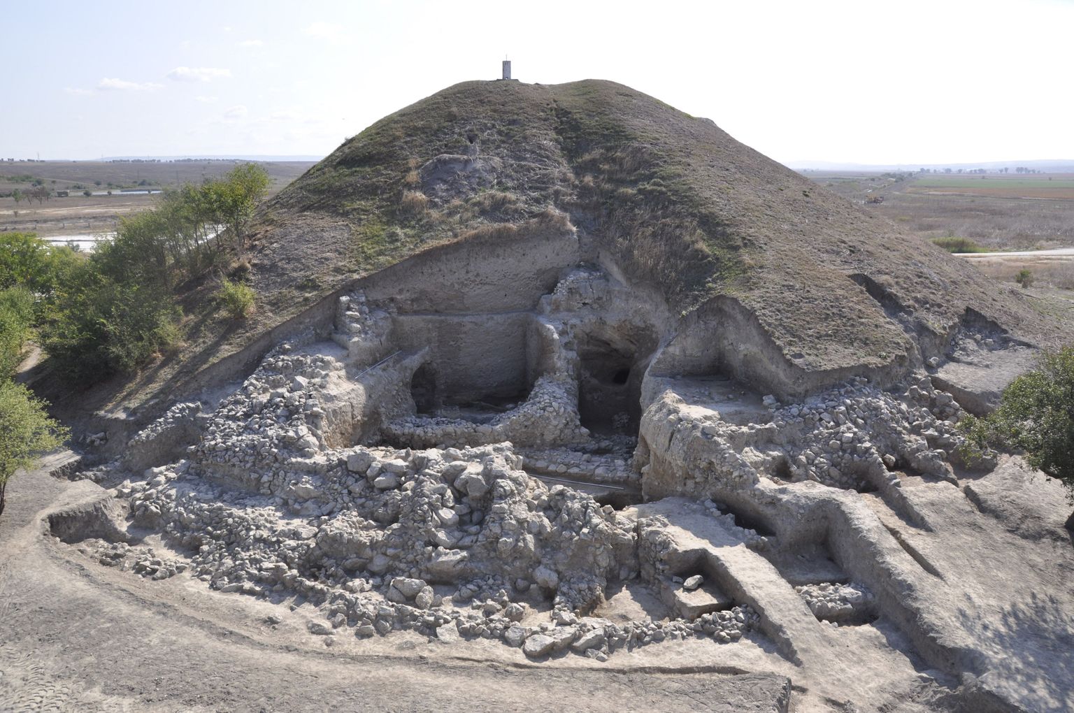 Bulgaariast leiti 2500 aastat tagasi püsti maetud hobused