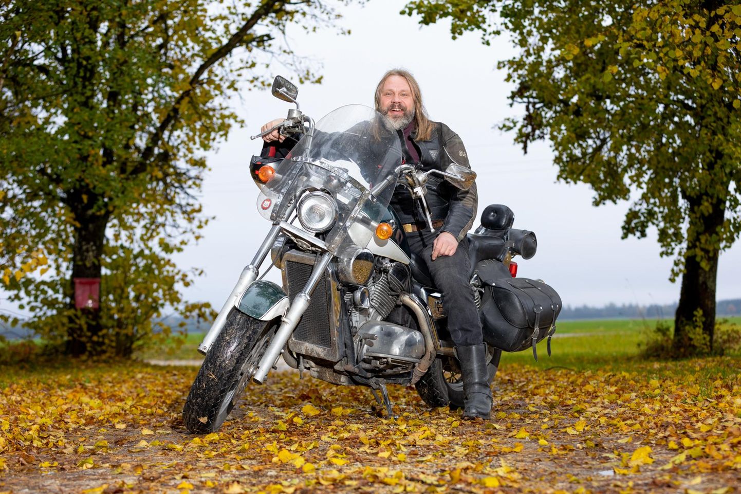 Adventkiriku mootorrattahuvilistega koos on Toivo Kaasik nädalavahetustel lõõgastuseks ja oma lõbuks sõitmas käinud.