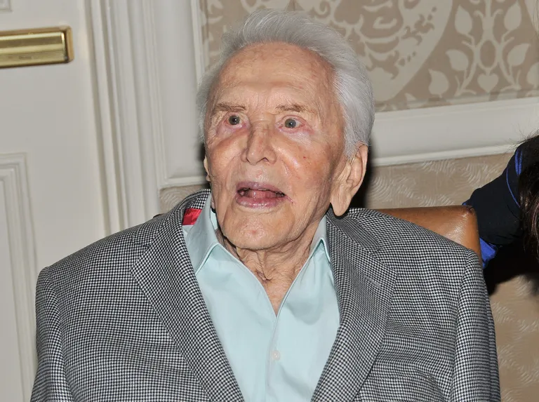 Kirk Douglas