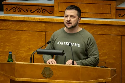 Ukraina president Volodõmõr Zelenskõi riigikogus.