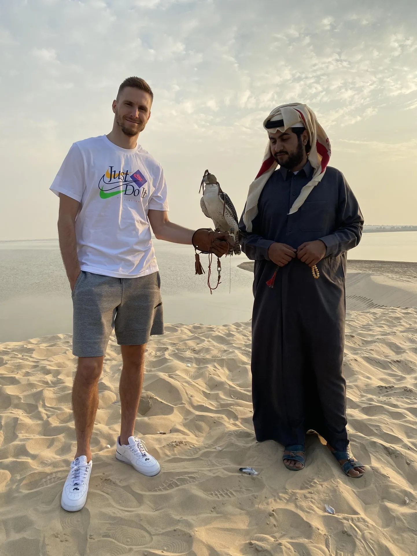 Karol Metsale oli Saudi Araabias mängimine ja elamine tema enda sõnutsi vahva kogemus, tal jäi mahti ka kohalike vaatamisväärsustega tutvuda.