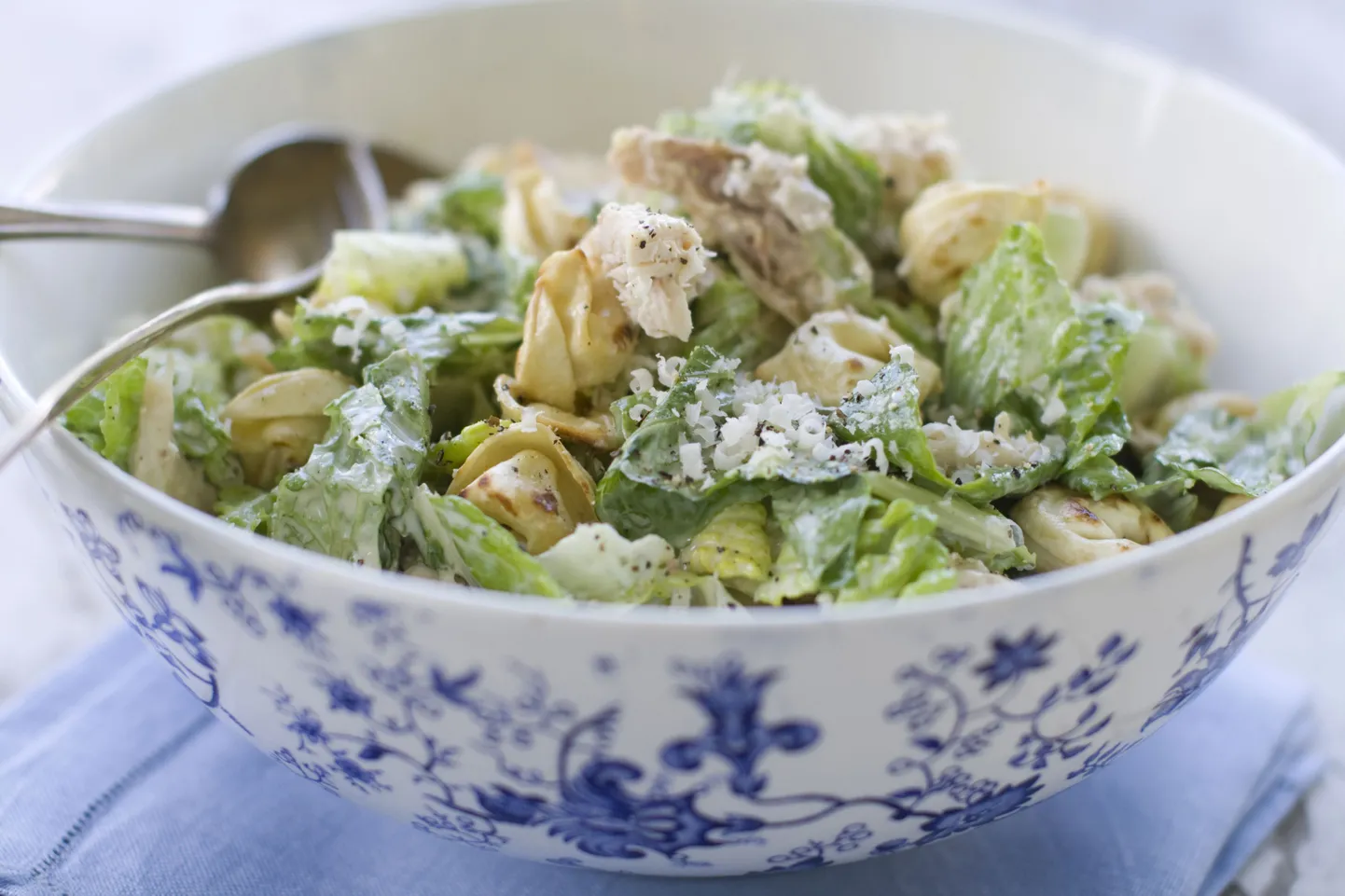 Caesari salat.