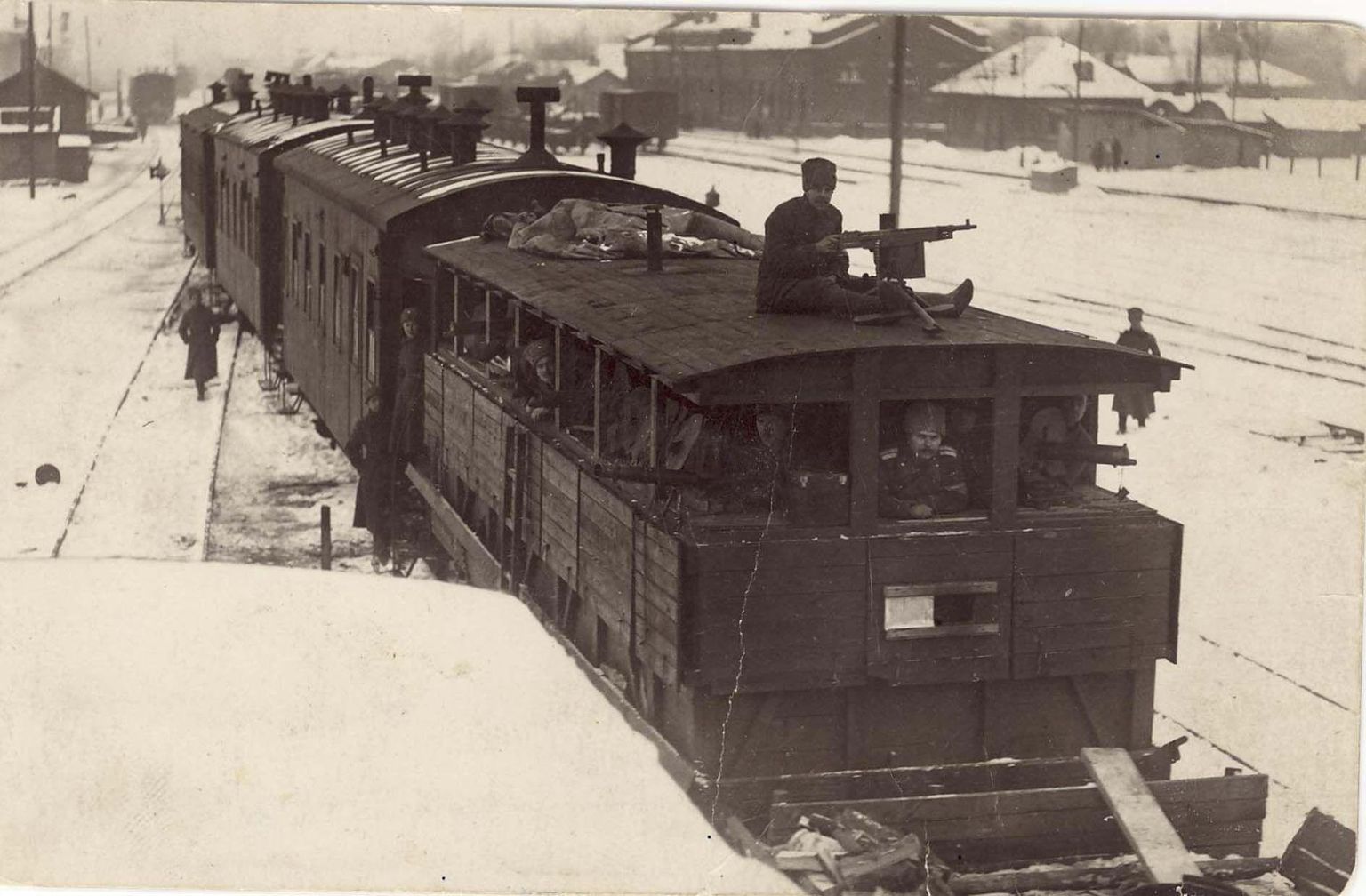 Soomusrong Valga jaamas 1919. aastal.