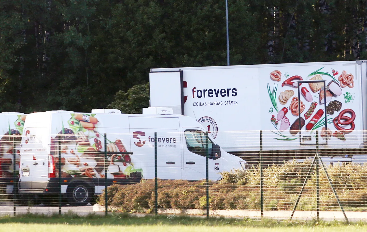 Gaļas pārstrādes uzņēmums SIA “Forevers”, kurā konstatēti 19 saslimšanas gadījumi ar Covid-19.