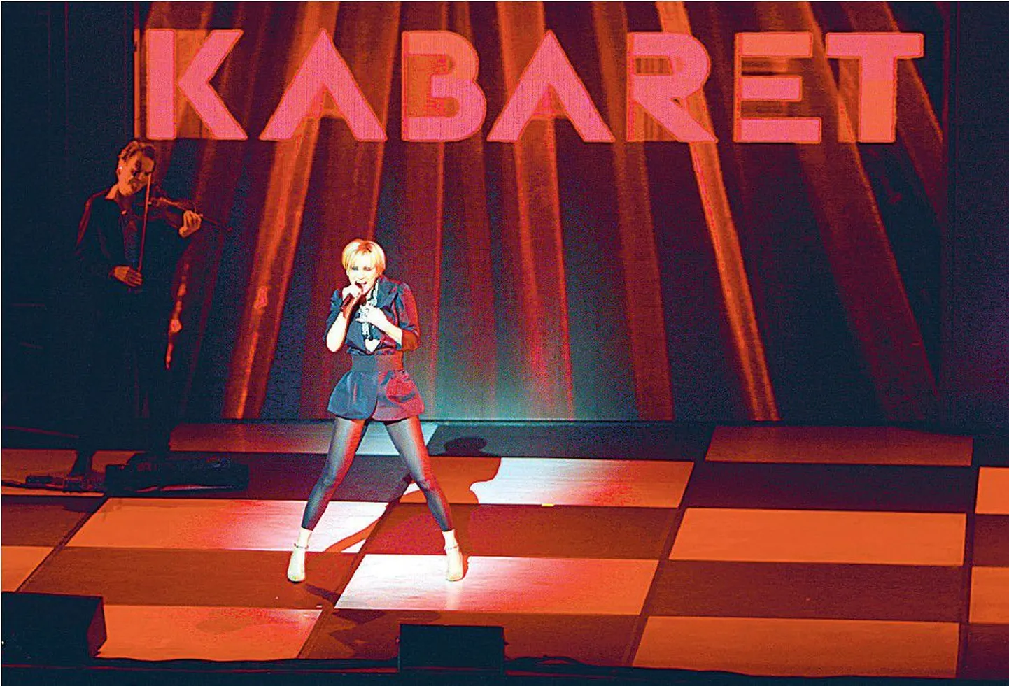 Juba järgmisel nädalal esineb Patricia Kaas kontsertkavaga «Kabaret» Tallinnas.
