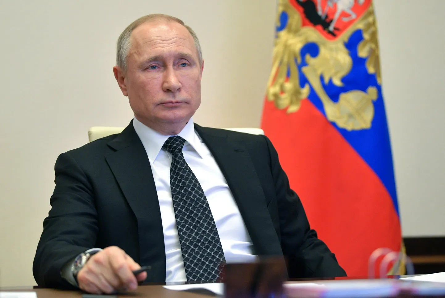 Владимир Путин, 16 апреля