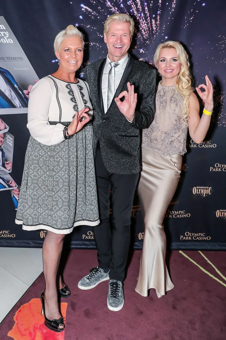 Dr Oolo glamuurne raamatuesitlus Hiltonis.Ekspresidendiproua Evelin Ilves