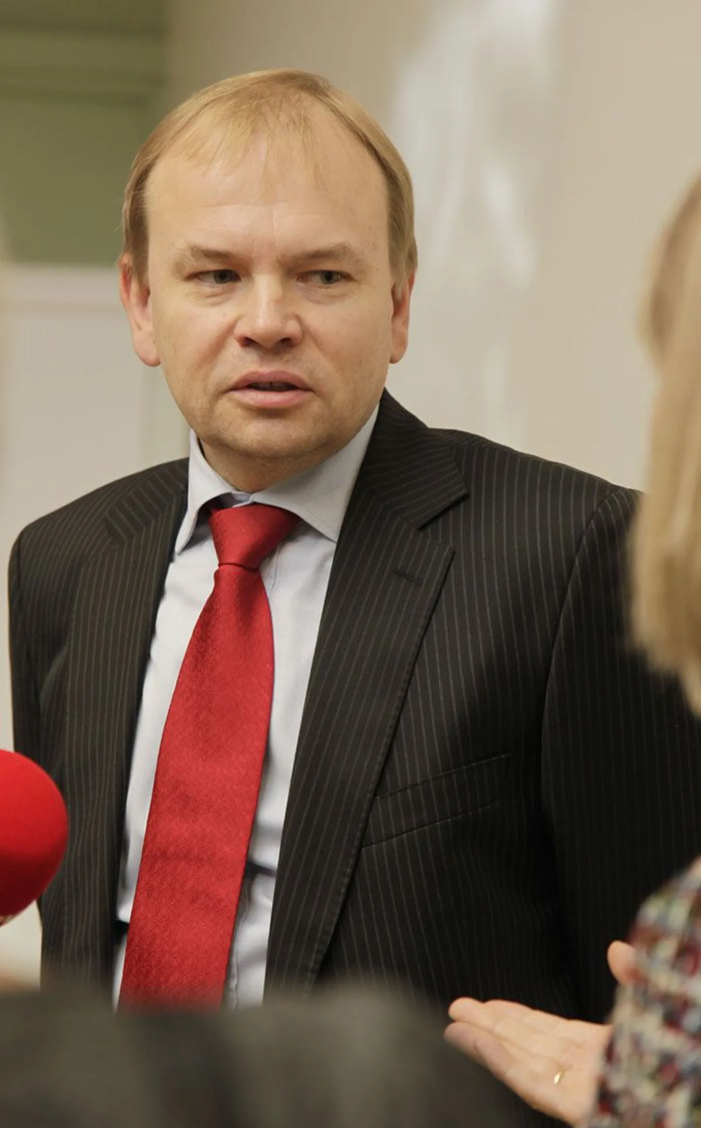Мярт Отс