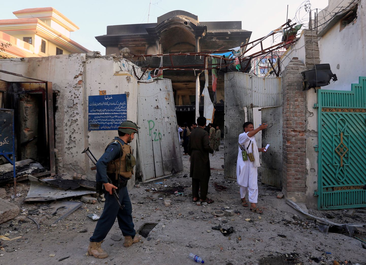 Talibani rünnaku sihtmärgiks sattunud Jalalabadi pagulasameti hoone.