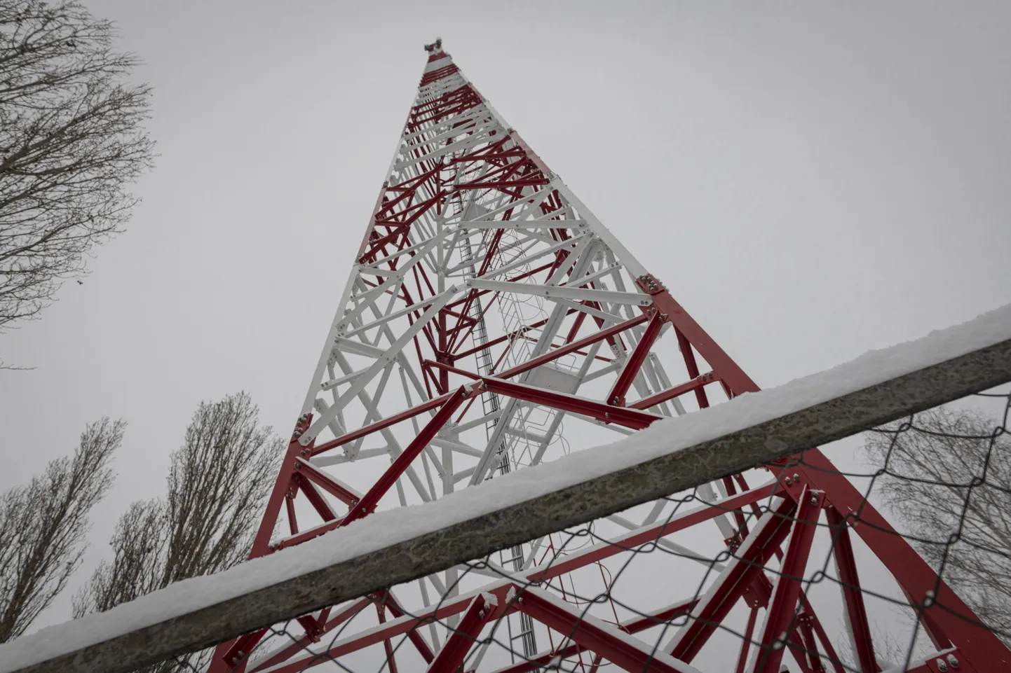 Ukraina mobiilioperaatori Kyivstar mast.