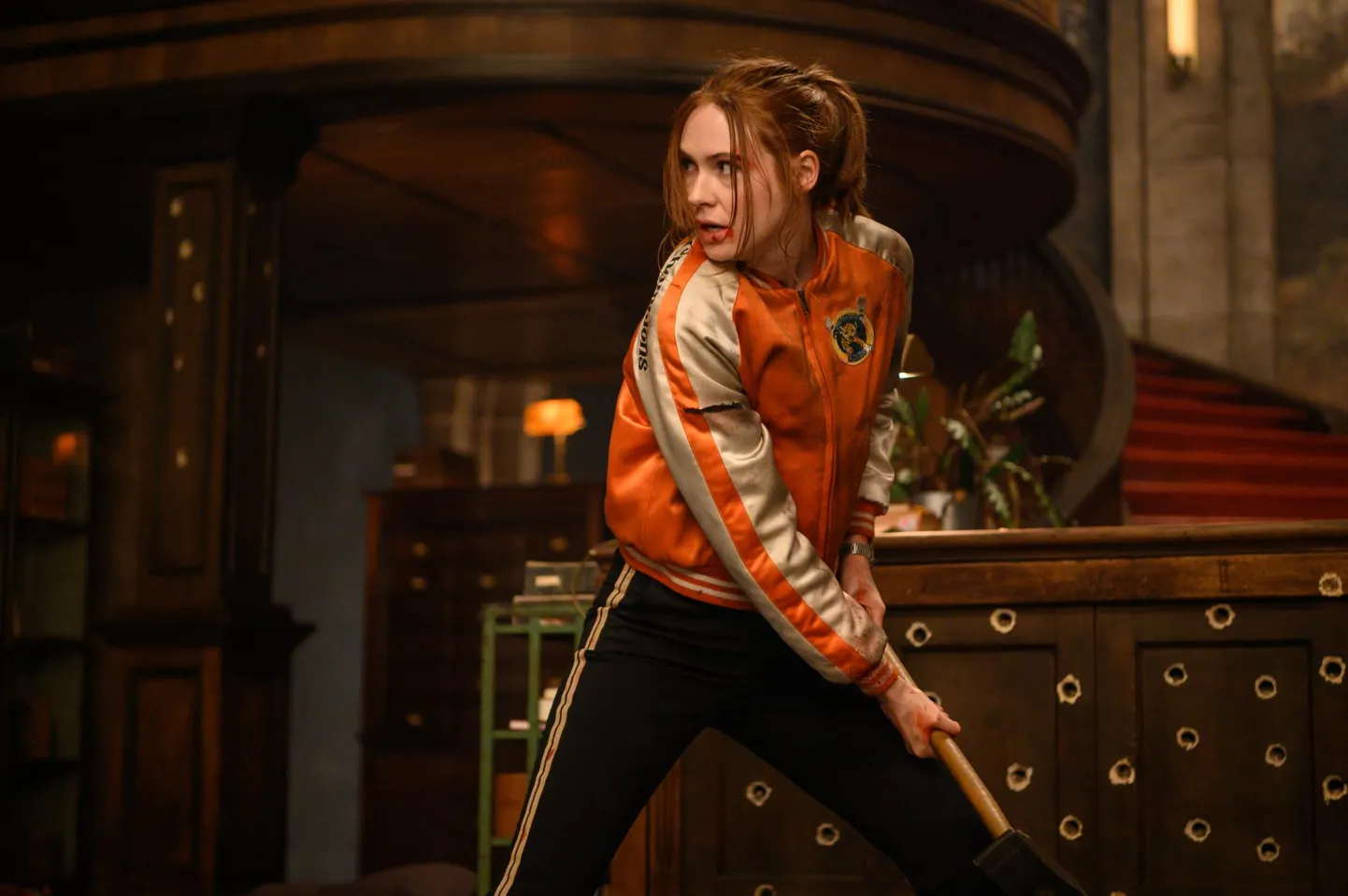 «Gunpowder Milkshake». Karen Gillan.
