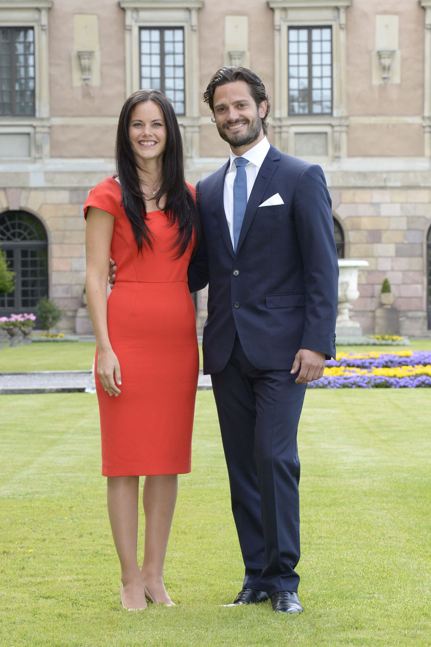 Rootsi prints Carl Philip koos oma kihlatu Sofia Hellqvistiga.