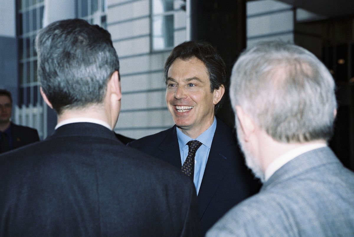 Премьер-министр лейбористской партии Великобритании Тони Блэр во время посещения Европарламента в начале 2000 года.