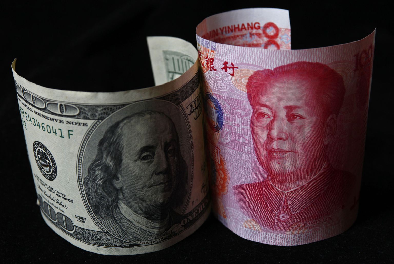 USA dollarid ja Hiina jüaanid.