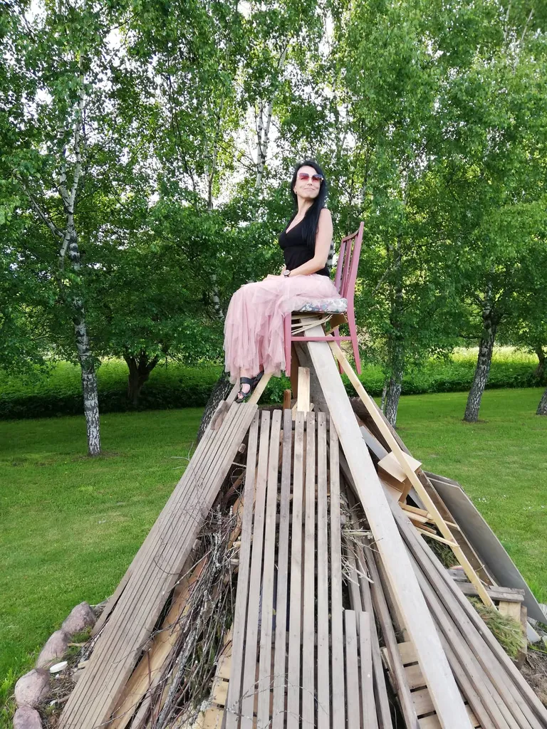 Üks Põlvamaa jaanituli enne süütamist.