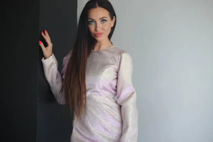 Порно қыз жігітке ереді