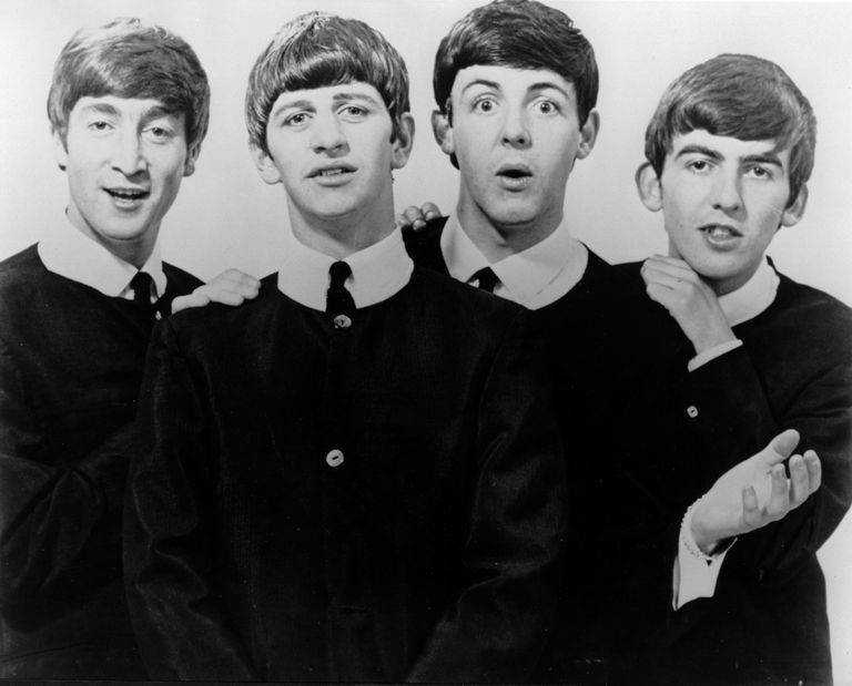Ansambel The Beatles (vasakult) John Lennon, Ringo Starr, Paul McCartney ja George HarrisonHarrison