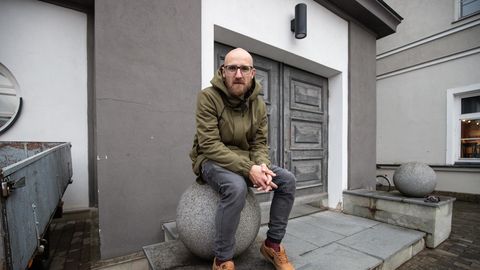 ESIETENDUSE EEL ⟩ Vootele Ruusmaa: “Loodan, et pärast "Vöötraja" vaatamist jätkub mõtteainet armastuse teemal”