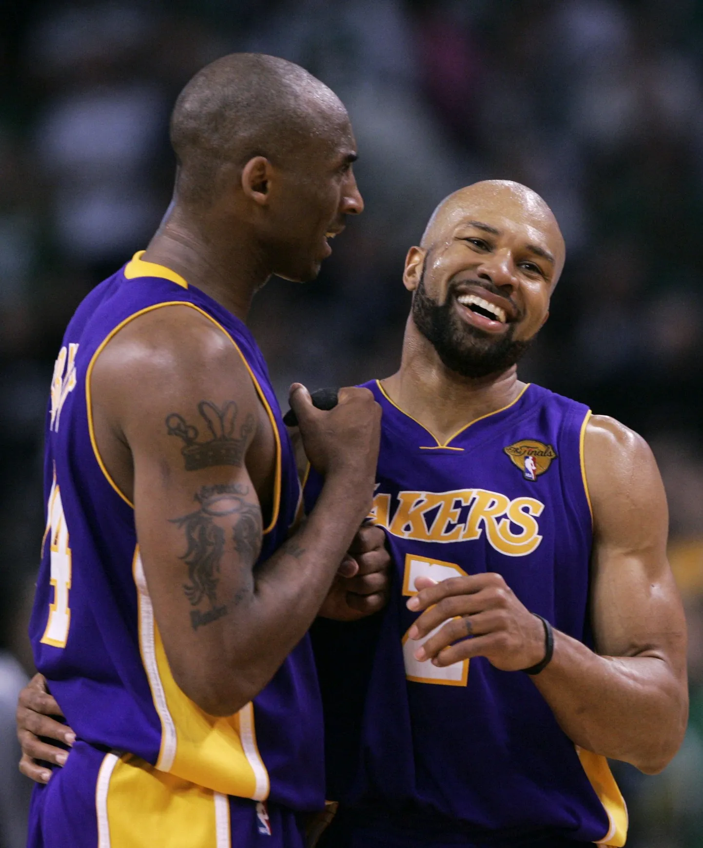 Kobe Bryant ja Derek Fisher.