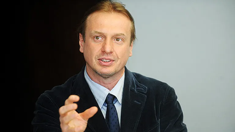 Хирург Андрейс Эглитис