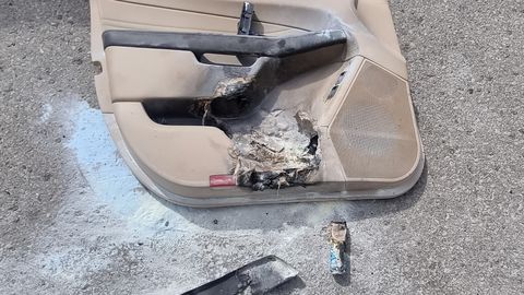 Jaama puiesteel võttis auto tuld