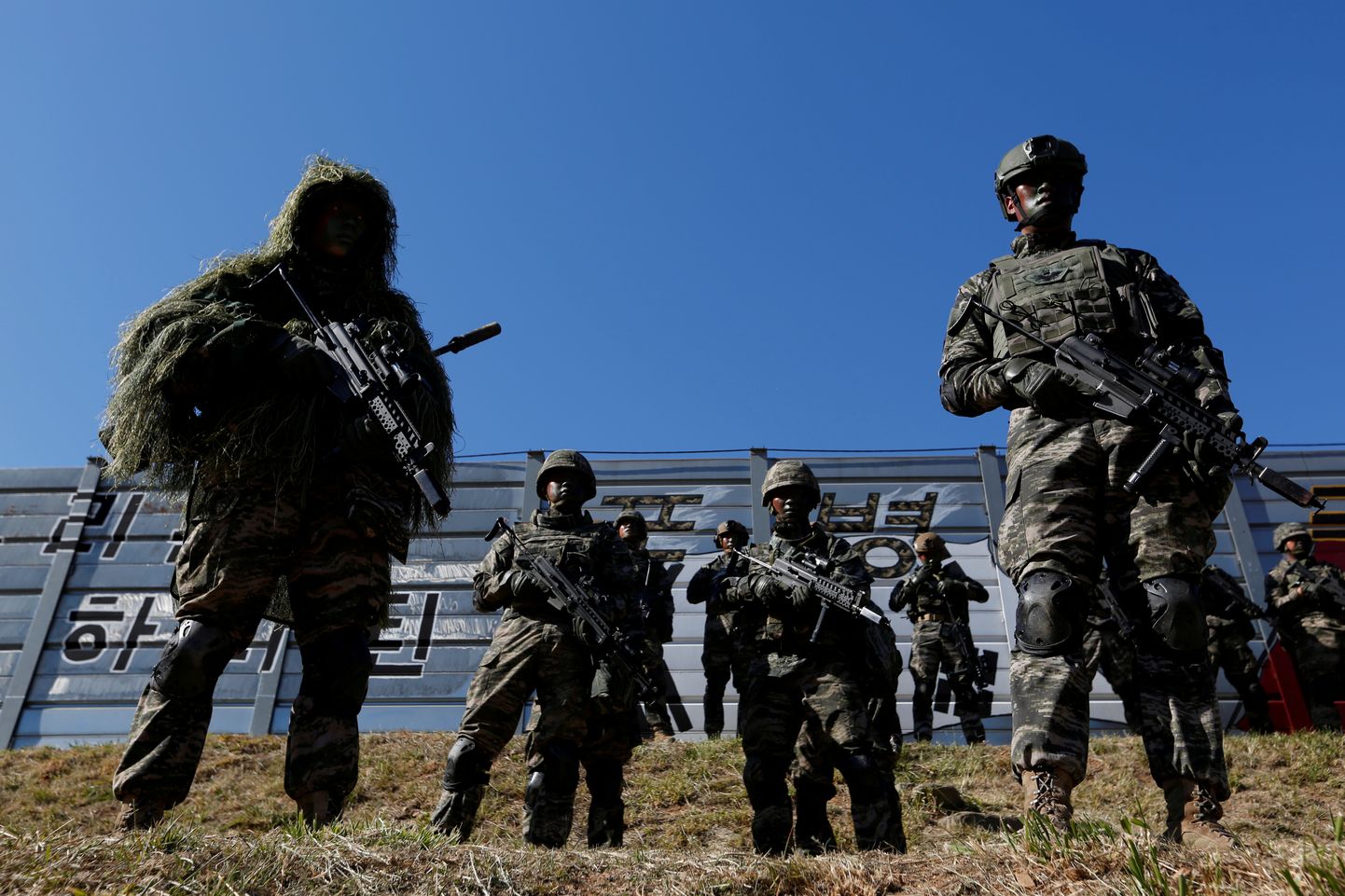 Lõuna-Korea sõjaväelased 2018. aastal Yeonpyeongi saarel.