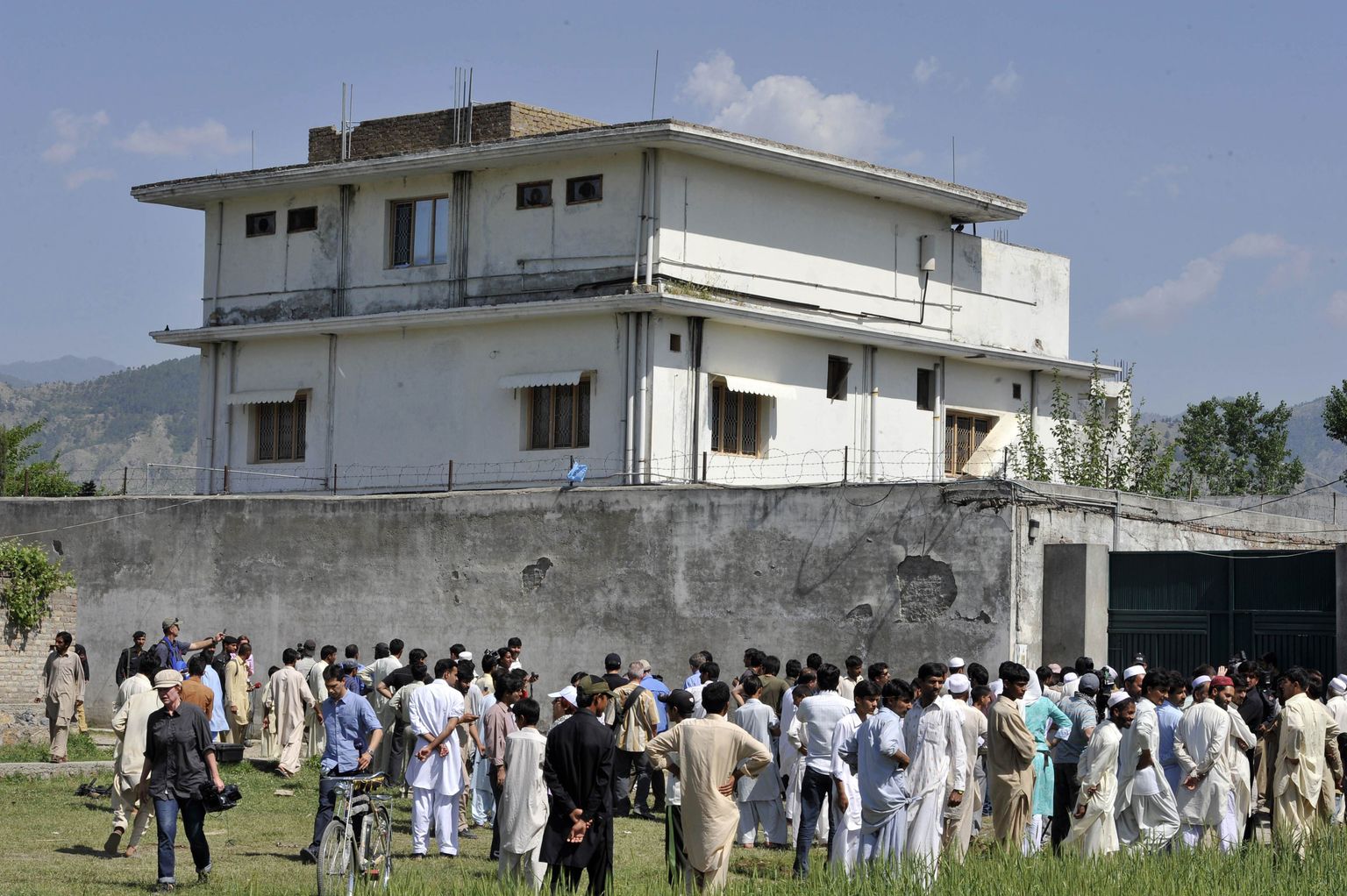 Osama bin Laden tabati ja tapeti Pakistanis Abbottabadis asuvas majas