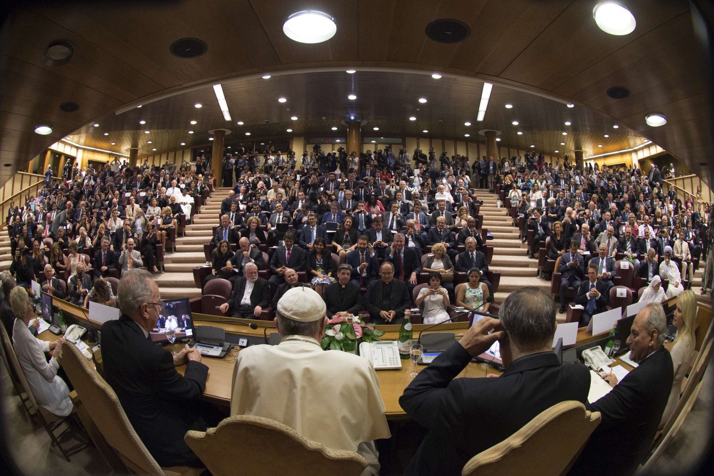Keskkonna- ja orjuseteemaline konverents Vatikanis