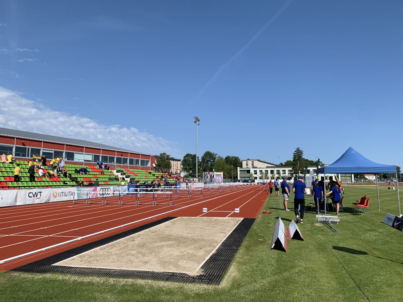 Балтийский матч U16 был соревнованием с насыщенной программой, в котором на Йыхвиском стадионе более 150 юных легкоатлетов соревновались в двадцати дисциплинах.