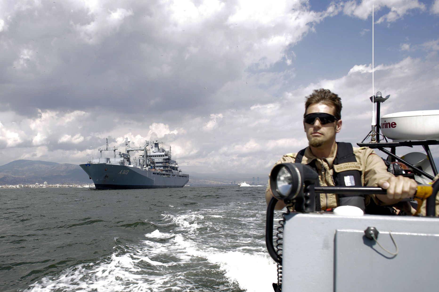 NATO 2. alaline mereväegrupi koosseisus teenivad Saksa mereväelased Egeuse merel.