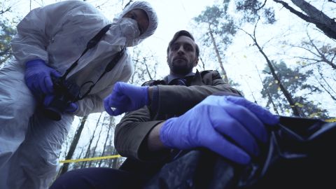 «Tundub ebareaalne, nii mulle kui poistele. See luukere käsi vedeles lihtsalt seal…»