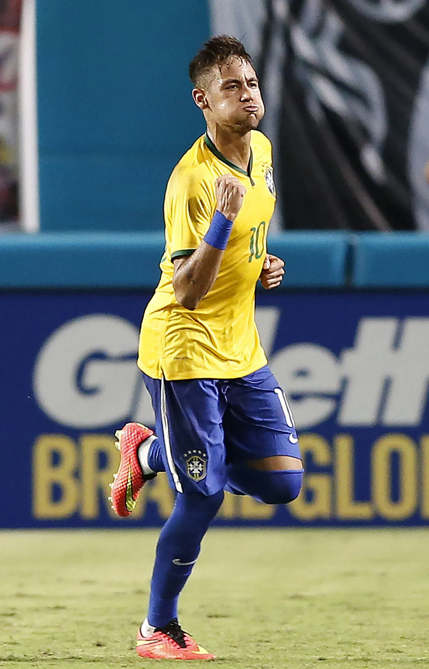 Neymar.