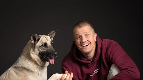 Joel Ostrat südamlikus videos: 20 Tartu varjupaiga koera ootavad oma inimest
