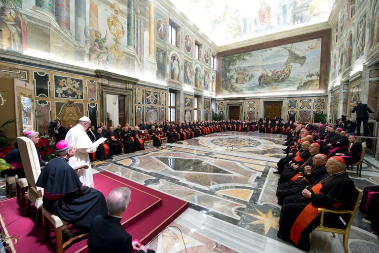 Paavst Franciscus pidamas Rooma kuuriale jõulukõne