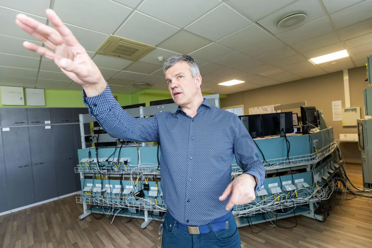 Tartu Veevärgi juhataja Toomas Kapp eile pärastlõunal ettevõtte juhtimiskeskuses.