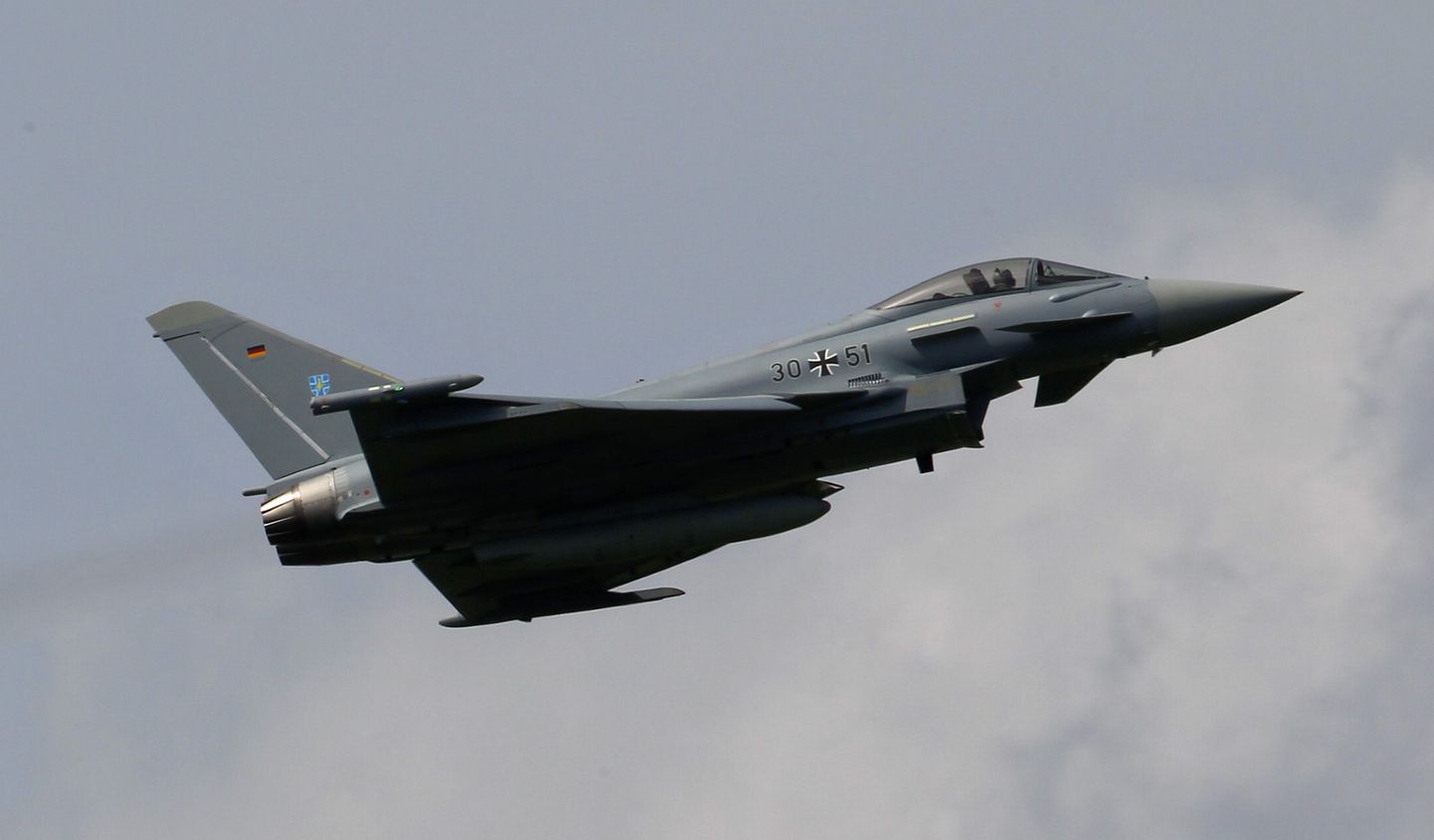 Saksa õhujõudude hävitaja Eurofighter