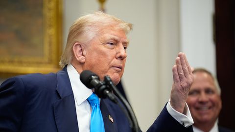 Trump nimetas taas keskpanga juhti lolliks