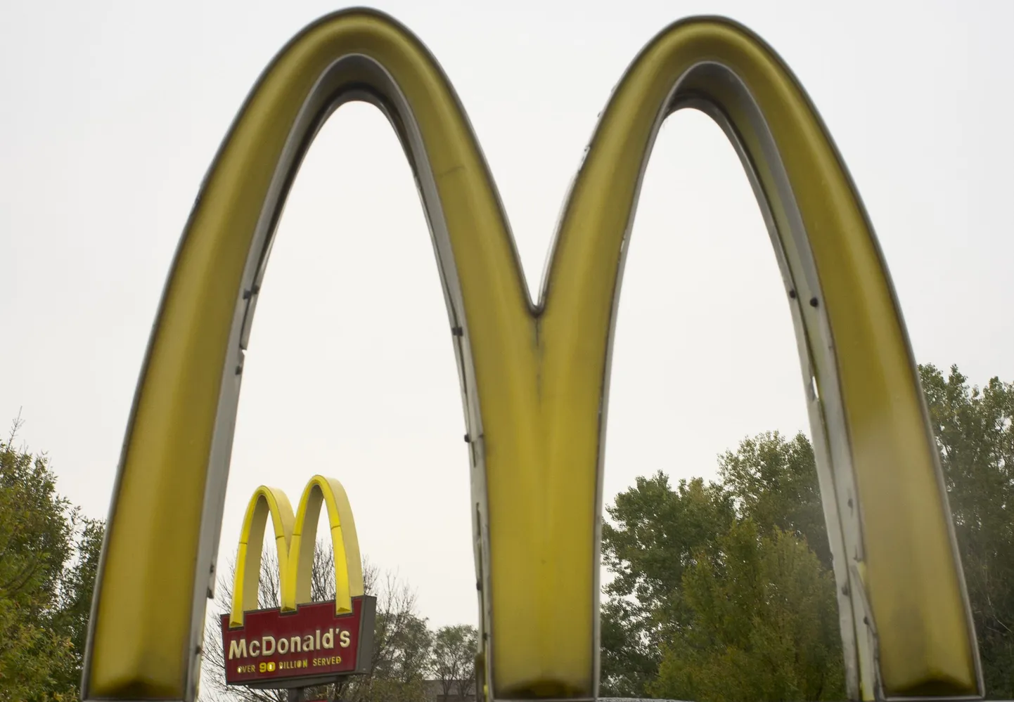McDonaldsi logo