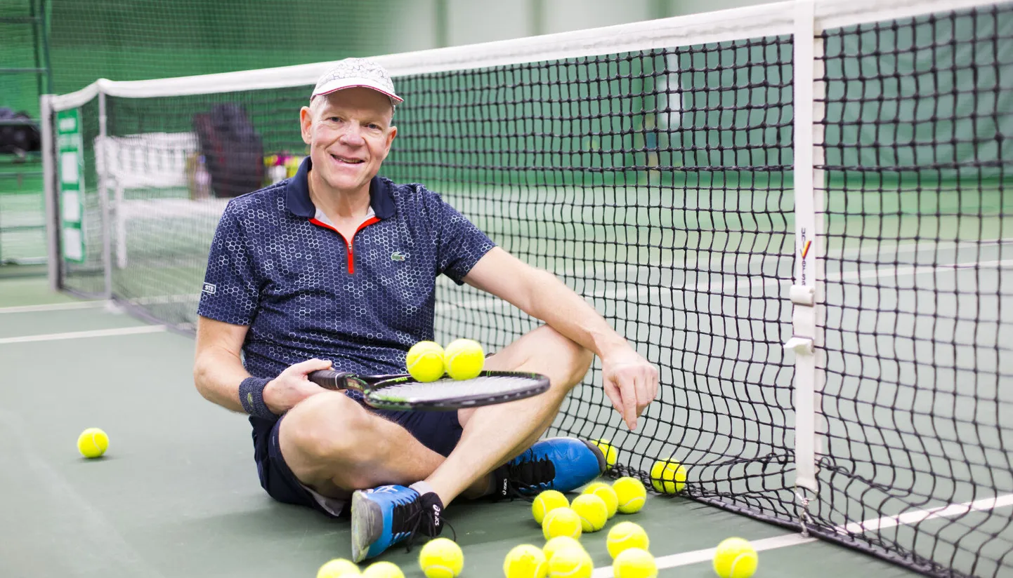 Kardioloog Margus Viigimaa armastab enda südametervist hoida tennisemänguga.