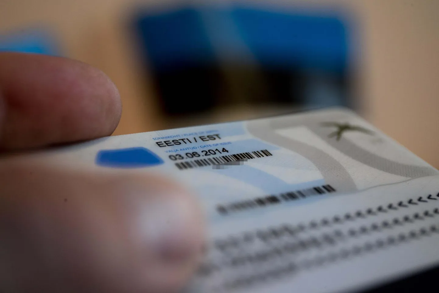 Perioodil, mil teenindussaal jääb elektrikatkestuse tõttu suletuks, saavad kliendid oma dokumenditoimingud sooritada iseteeninduskeskkonnas.