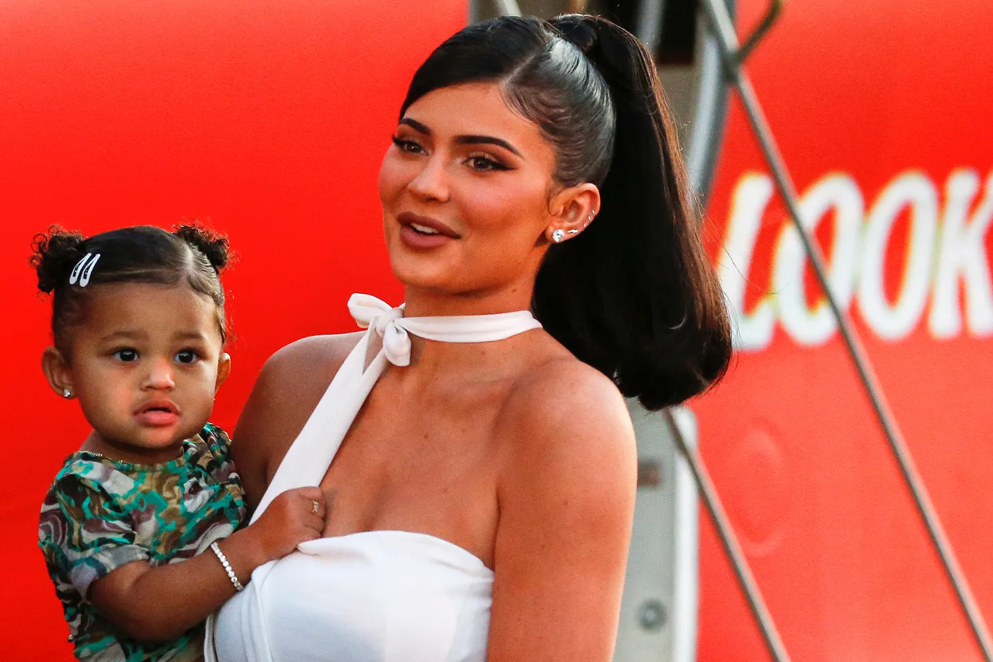 Kylie Jenner ja tütar Stormi Webster.
